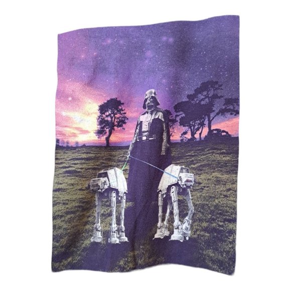 Star Wars XL 46/48 Purple T-Shirt 100% Cotton Darth Vader Walk AT-AT - Picture 2 of 6